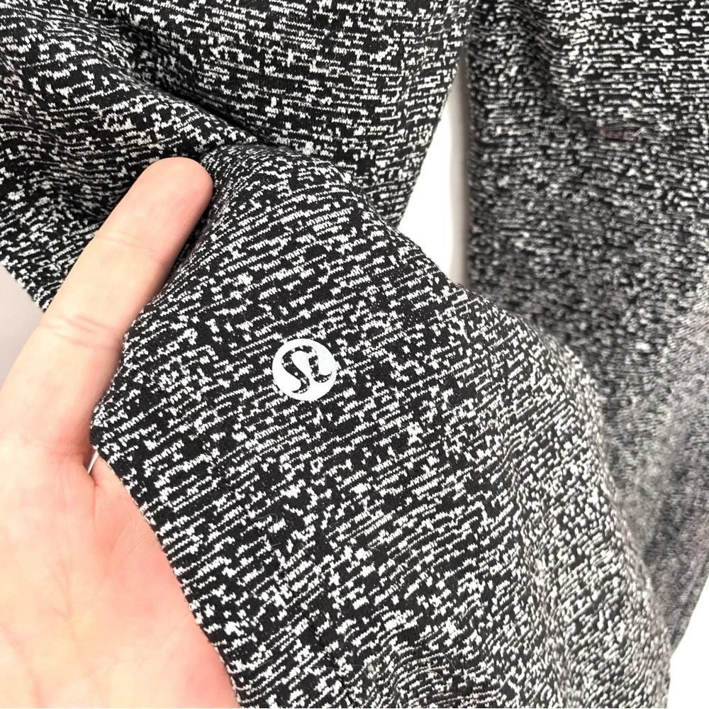 LULULEMON Ready to Rulu Pant 29